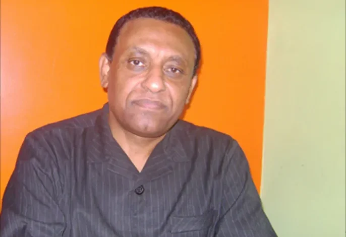 كامل ادريس