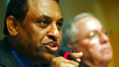كامل ادريس